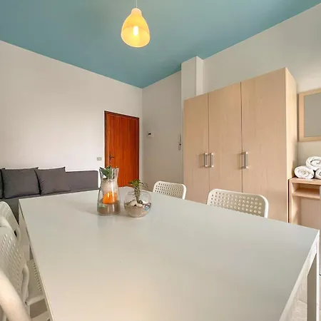 103 Zona Centrale Daire
